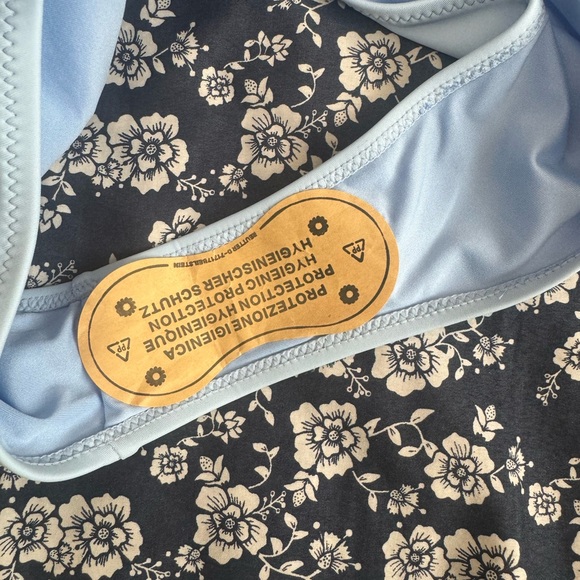 Princess Polly Moana One Piece Baby Blue - Picture 5 of 5